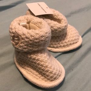 Baby knitted booties